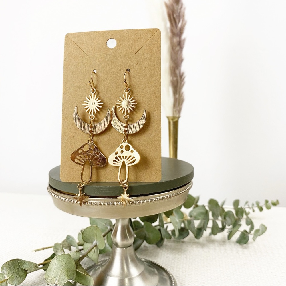 NEW Bohemian Moon Mushroom whimsical dangle Earrings - Boutique - Picture 4 of 7